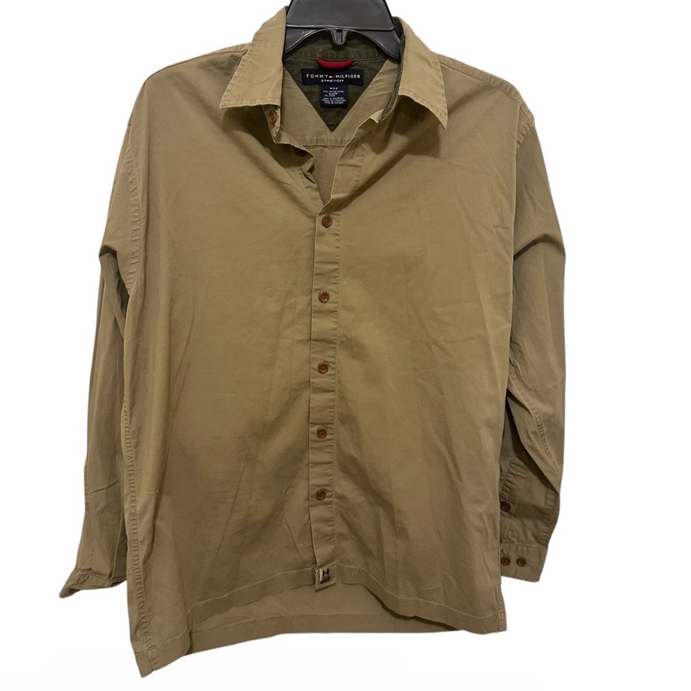 Tommy Hilfiger Men's Tan button down long sleeve preowned Shirt size Medium